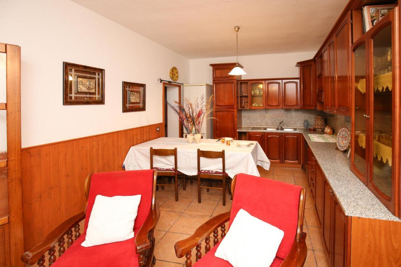 Da Nonna Maria Apartment กัสเตลซาร์โด ภายนอก รูปภาพ