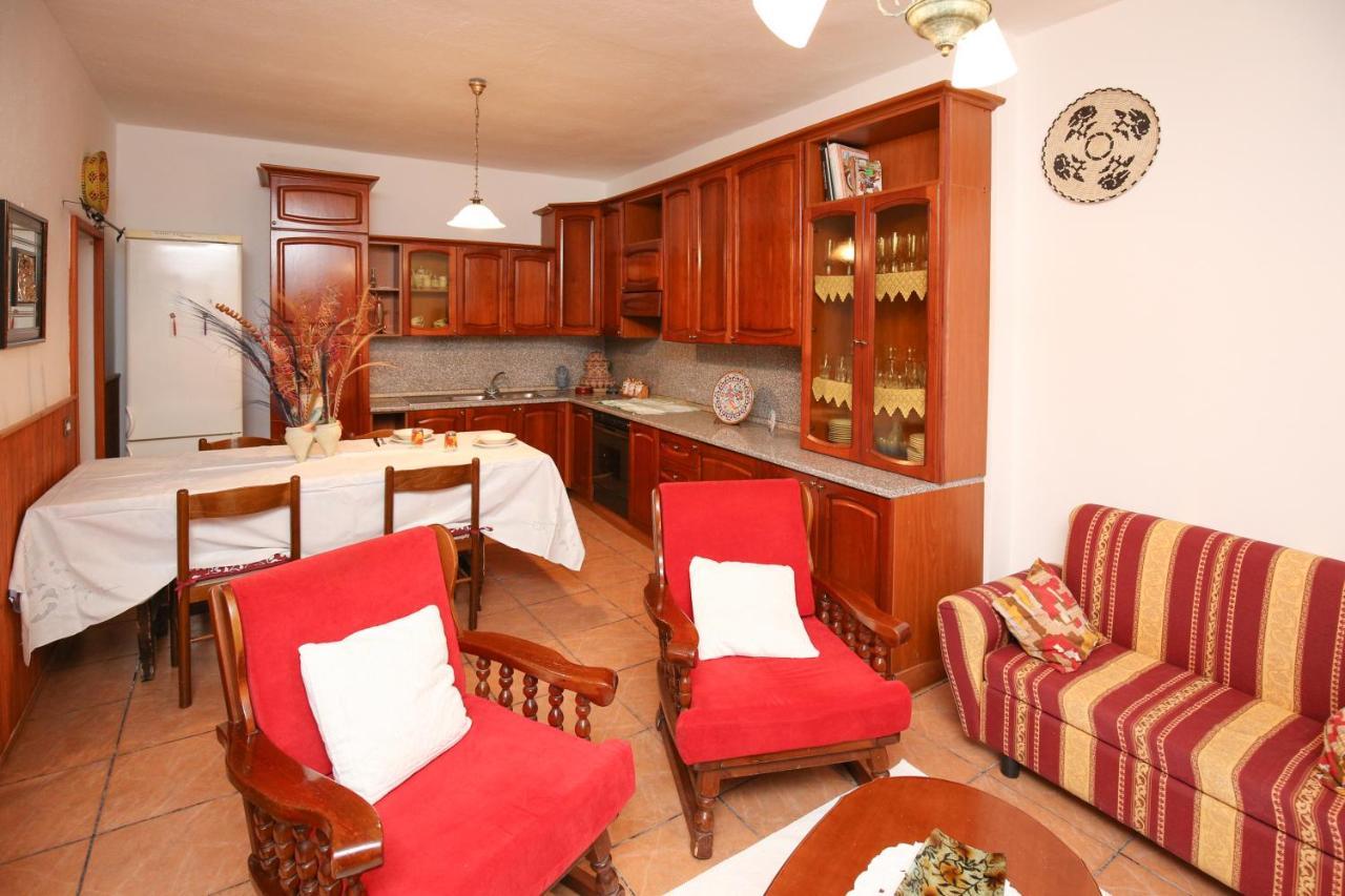 Da Nonna Maria Apartment กัสเตลซาร์โด ภายนอก รูปภาพ
